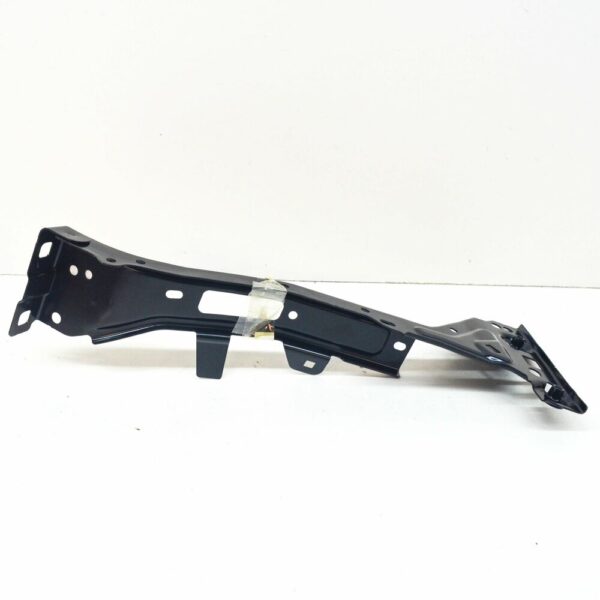 8W0821136C - NEW AUDI A4 B9 FRONT RIGHT FENDER REINFORCEMENT BAR 8W0821136C