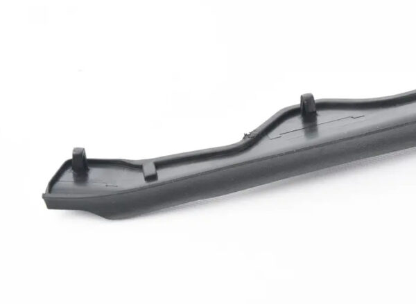 8W0823126 - NEW AUDI A4 B9 ENGINE HOOD RIGHT OUTER SEAL 8W0823126 OEM