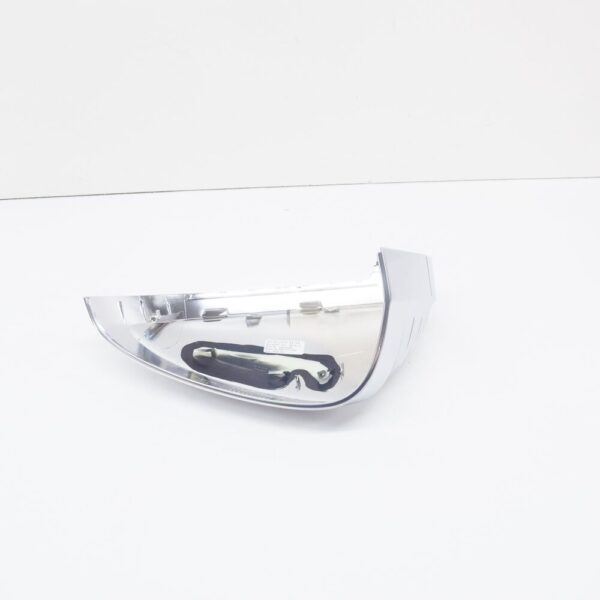 8W0857528B3Q7 - AUDI A4 B9 Front Right Door Mirror Cover 8W0857528B3Q7 NEW