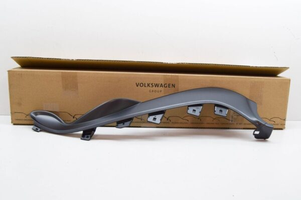 8W0881318JVX3 - Audi A4 Avant B9 Right Backrest Trim Panel 8W0881318JVX3, Genuine Part
