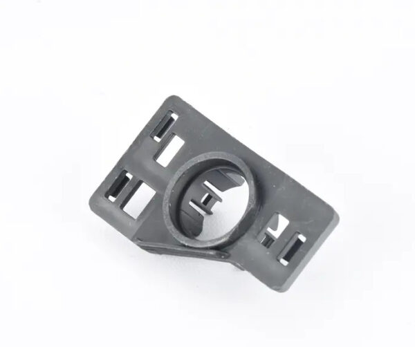 8W0919268C - NEW AUDI A4 AVANT B9 FRONT RIGHT ULTRASOUND SENSOR SUPPORT 8W0919268C ORIGINAL