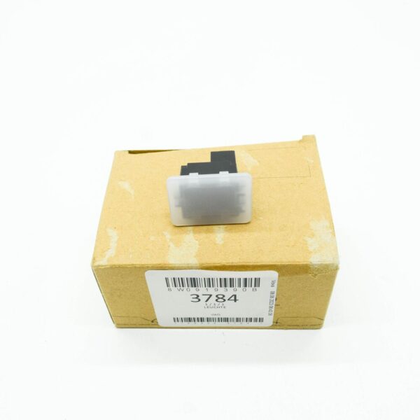 8W0919390B - NEW AUDI A4 AVANT B9 FRONT RIGHT DOOR COURTESY LIGHT 8W0919390B ORIGINAL