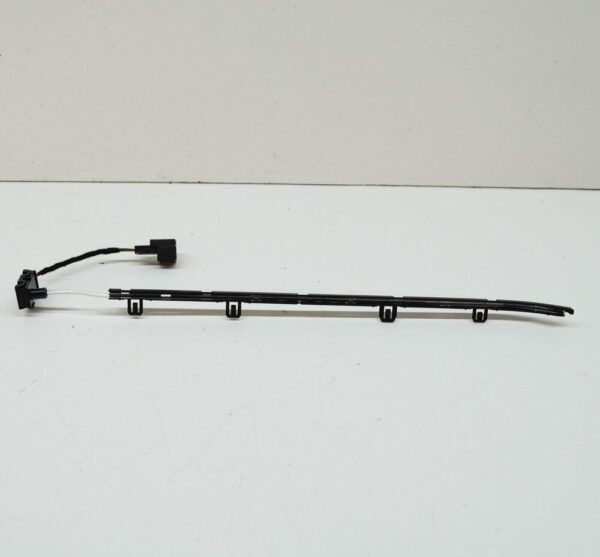 8W0947093A - NEW AUDI A4 B9 FRONT LEFT CENTER CONSOLE INTERIOR LIGHT FIBRE 8W0947093A