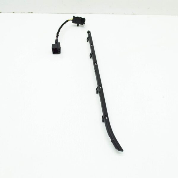8W0947094 - AUDI A4 B9 Avant Right Door Panel Card Light Fibre  8W0947094 NEW GENUINE
