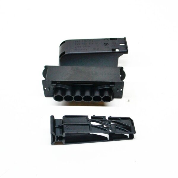 8W0998125 - Audi A4 B9 6-pin flat contact housing with locking mechanism 8W0998125