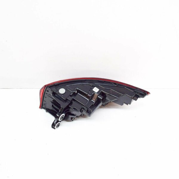 8W5945091AC - NEW AUDI A4 B9 SALOON REAR LEFT TAILLIGHT 8W5945091AC 2020 ORIGINAL