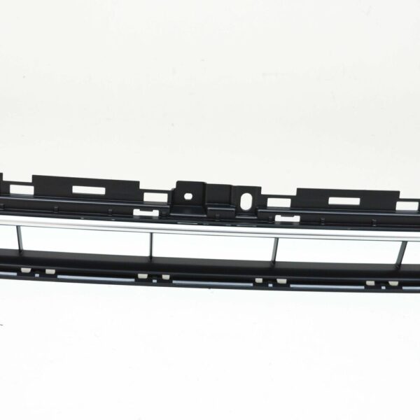 8W6807683ARU6 - NEW AUDI A4 B9 FRONT BUMPER LOWER GRILLE 8W6807683ARU6 2017