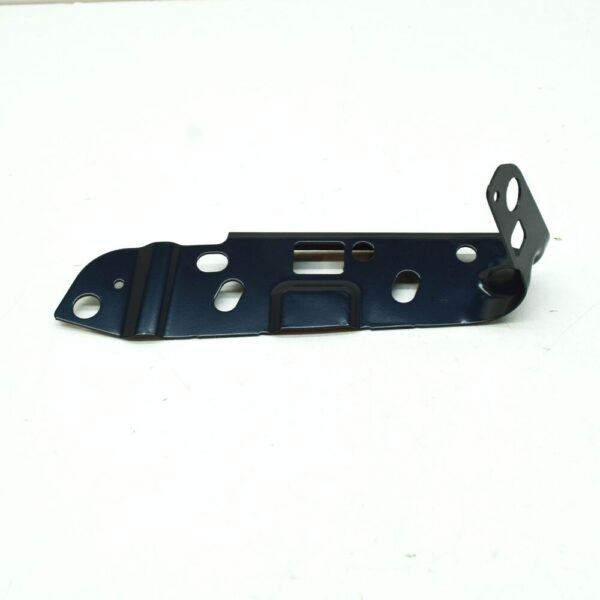 8W6821092 - Audi A5 8T Front Right Fender Bracket 8W6821092 New