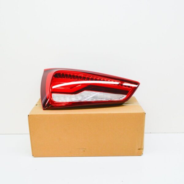 8XA945093A - NEW AUDI A1 SPORTBACK GB REAR LEFT TAILLIGHT 8XA945093A ORIGINAL