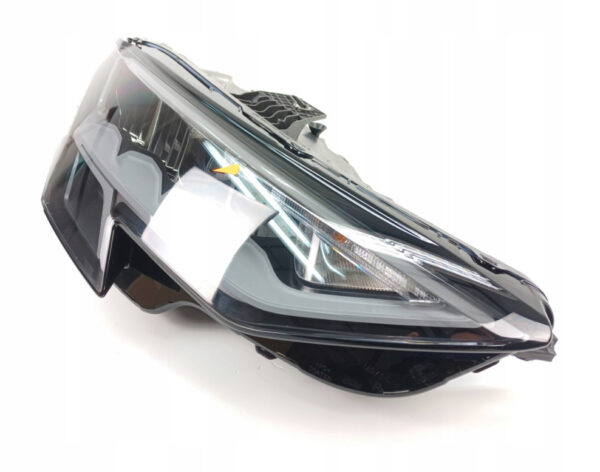 8Y0941012 - AUDI A3 8Y Front Right Led Headlight LHD 8Y0941012 NEW GENUINE