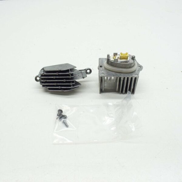 8x0998475 - NEW AUDI A1 MK1 LED HEAT SINK REPAIR KIT 8X0998475 ORIGINAL