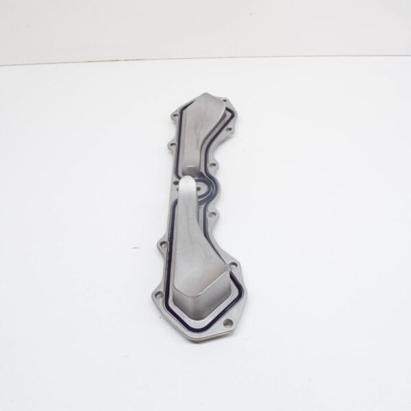 11148483799 - NEW BMW X5 E70 REAR COOLANT PASSAGE COVER 11148483799 8483799 ORIGINAL