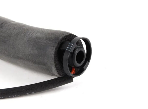 11157567802 - NEW BMW 3 E90 CRANKCASE VENTILATION HOSE 11157567802 7567802 ORIGINAL