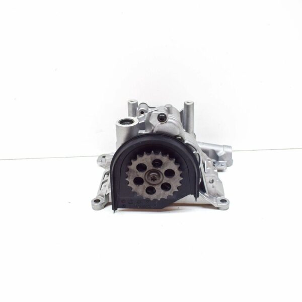 11418507325 - GENUINE BMW 7 F01 F02 Vacuum Oil Pump 11418507325
