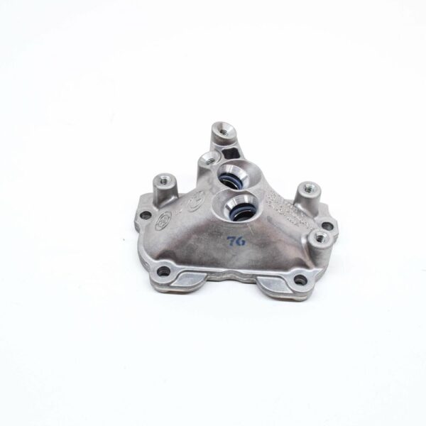 11427935572 - NEW BMW 5 GT F07 TURBOCHARGER OIL RETURN COVER 7935572 11427935572 ORIGINAL