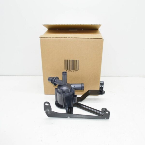 11515A36585 - NEW BMW 1 F20 ADDITIONAL WATER PUMP 11515A36585 ORIGINAL