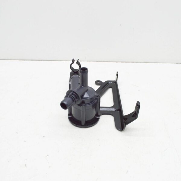 11515A36585 - NEW BMW 1 F20 ADDITIONAL WATER PUMP 11515A36585 ORIGINAL