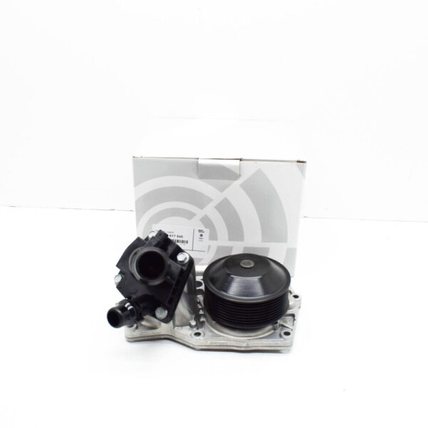11518617545 - BMW 2 Active Tourer F45 Water Pump 11518617545 8617545 NEW Original