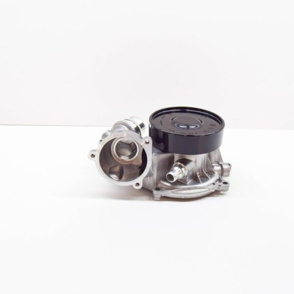 11518657274 - BMW 7 G12 Mechanical Coolant Pump 11518657274 8657274 NEW GENUINE