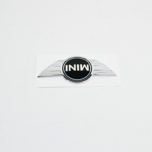 51147351370 - MINI CLUBMAN F54 emblem of the bonnet 51147351370 NEW REAL