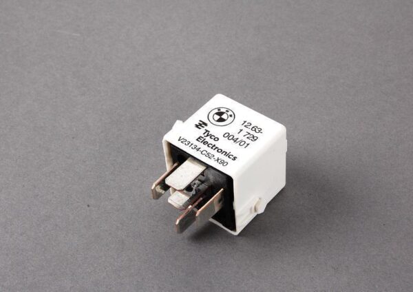 61361729004 - BMW E30 Relay No Contact White Authentic 61361729004