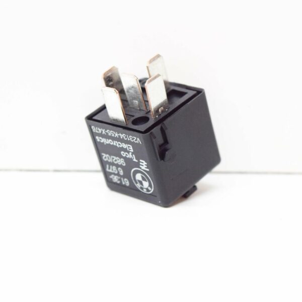 61366977982 - NEW MINI R50 FUEL/WIPER MULTI PURPOSE RELAY NO CONTACT 61366977982 OEM