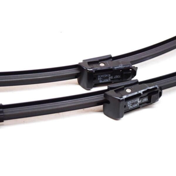 61612408631 - BMW 7 SERIES G11 G12 FRONT WINDSCREEN WIPER SET 61612408631 NEW GENUINE