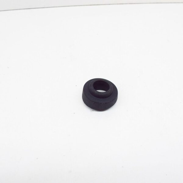 61628244453 - NEW BMW X5 E53 REAR WINDOW WIPER ARM GROMMET 61628244453 8244453 ORIGINAL