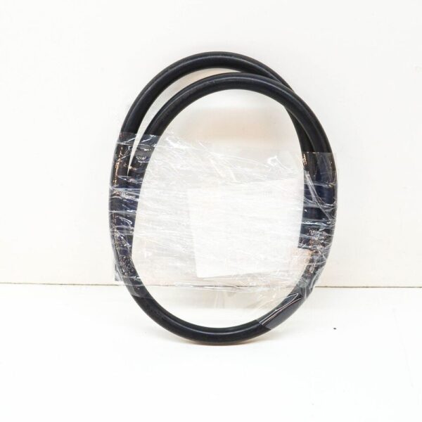 61677123866 - NEW BMW 5 G30 WINDSCREEN WASHER TANK HOSE 61677123866 7123866 2016 ORIGINAL