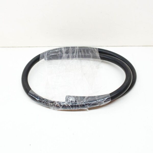 61677123866 - NEW BMW 5 G30 WINDSCREEN WASHER TANK HOSE 61677123866 7123866 2016 ORIGINAL