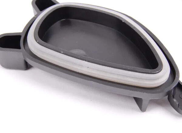 63127245818 - NEW BMW 3 E90 RIGHT XENON HEADLIGHT COVER CAP 63127245818 7245818 ORIGINAL