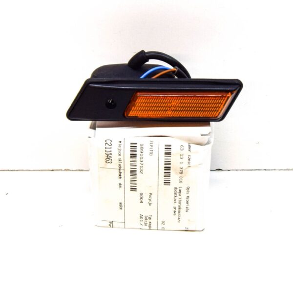 63131378010 - NEW BMW 7 E32 ADDITIONAL TURN CORNER LIGHT LAMP RIGHT 63131378010 ORIGINAL