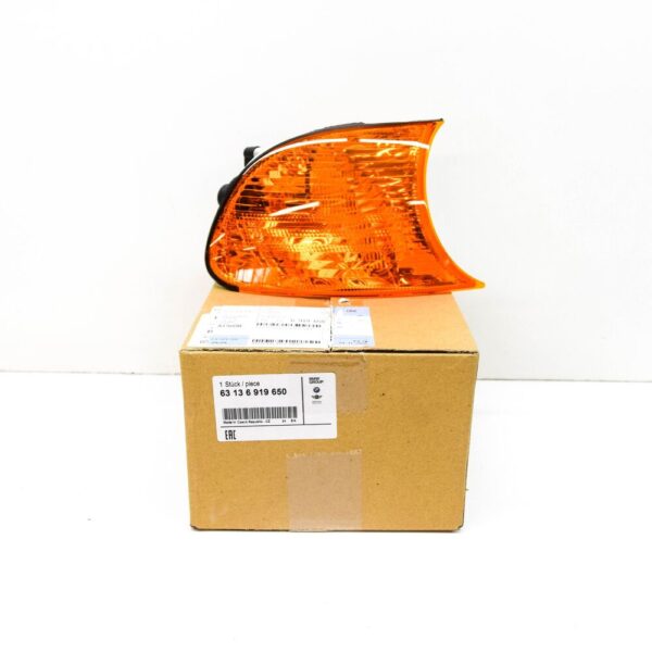 63136919650 - BMW 3 E46 indicator light front right 63136919650 6919650 NEW REAL 2003