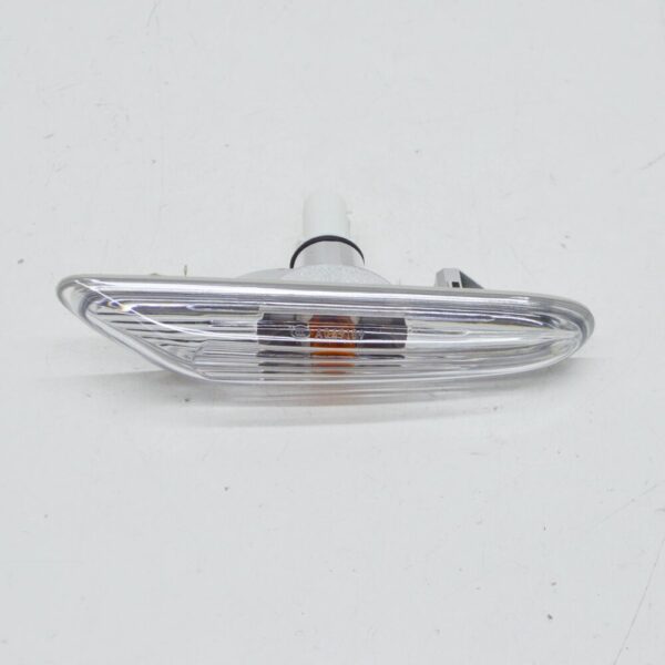 63137165741 - NEW BMW 5 E60 FRONT LEFT WING FENDER TURN INDICATOR 63137165741 7165741 ORIGINAL
