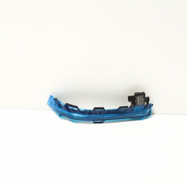 63137291218 - NEW BMW X3 F25 RIGHT WING MIRROR TURN INDICATOR LIGHT 63137291218 2016