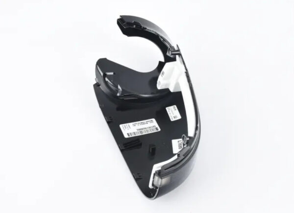 63137848778 - BMW 4 Coupe F82 Front Right Lower Mirror Housing 7848778 63137848778 NEW GENUINE