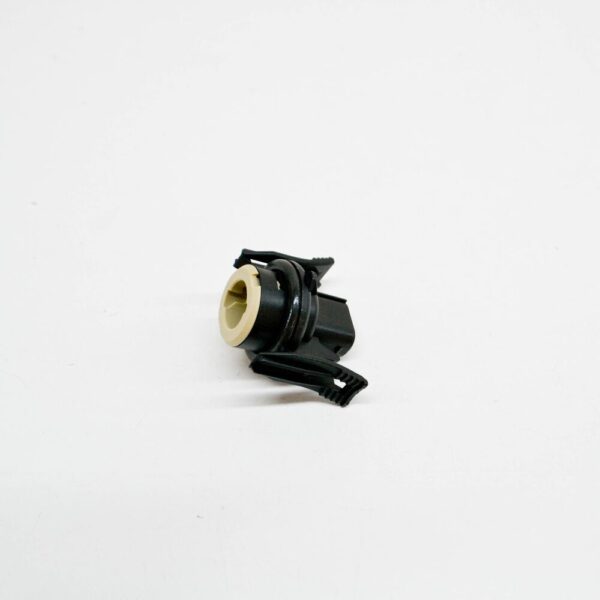 63138361003 - NEW BMW 7 E38 FRONT TURN SIGNAL LIGHT BULB SOCKET 63138361003 8361003 ORIGINAL