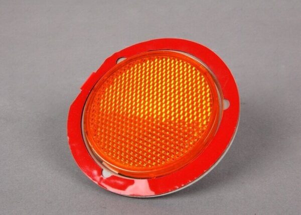 63147046046 - BMW E85 E86 Original 63147046046 Right Side Reflector