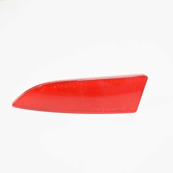 63147162218 - NEW BMW X3 E83 REAR BUMPER RIGHT REFLECTOR 63147162218 7162218 2007 ORIGINAL