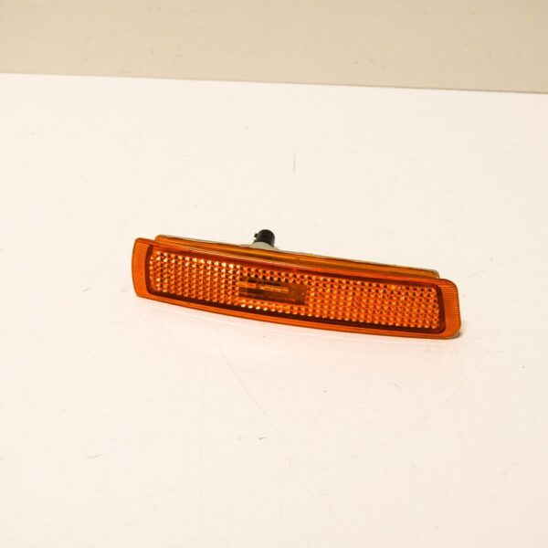 63148389696 - BMW Z3 E36 Front Bumper Right Marker Light 63148389696 8389696 NEW GENUINE