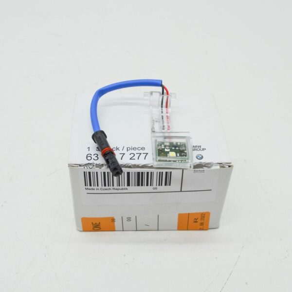 63177277447 - NEW BMW F20 F20N F21 F21N F22 DOOR HANDLE LIGHTING LEFT 7277447 63177277447