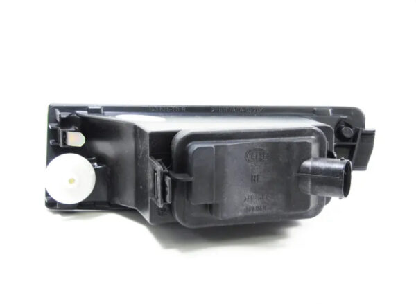 63178352024 - NEW BMW 7 E38 FRONT RIGHT FOG LIGHT 8352024 63178352024 ORIGINAL