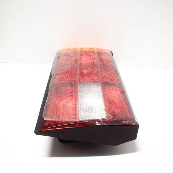 63211385381 - BMW 3 E30 rear light 63211385381 1385381 new