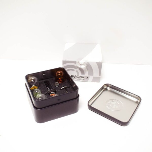 63212318127 - BMW 3 Series E30 replacement lamp box 63212318127 2318127 NEW original