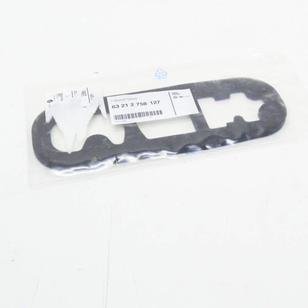 63212758127 - NEW MINI COOPER CLUBMAN R55 REAR TAIL LIGHT GASKET 63212758127 2758127 ORIGINAL