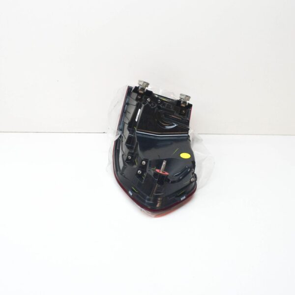63215A164A7 - BMW X7 G07 taillight rear left 63215A164A7 5A164A7 NEW ORIGINAL