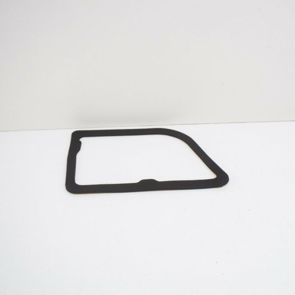63217288973 - New Genuine BMW X5 Series Rear Light Gasket Trunk Lid Left 7288973 OEM