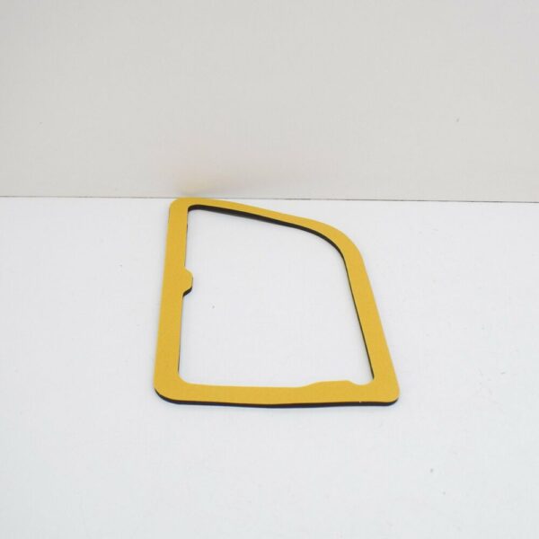 63217288973 - New Genuine BMW X5 Series Rear Light Gasket Trunk Lid Left 7288973 OEM