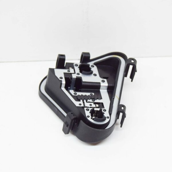 63217313048 - NEW BMW 3 F31 REAR RIGHT TAIL LIGHT BULB HOLDER 63217313048 7313048