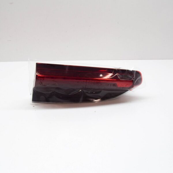 63217433798 - BMW X4 G02 Tailgate Tail Light Rear Right 63217433798 NEW